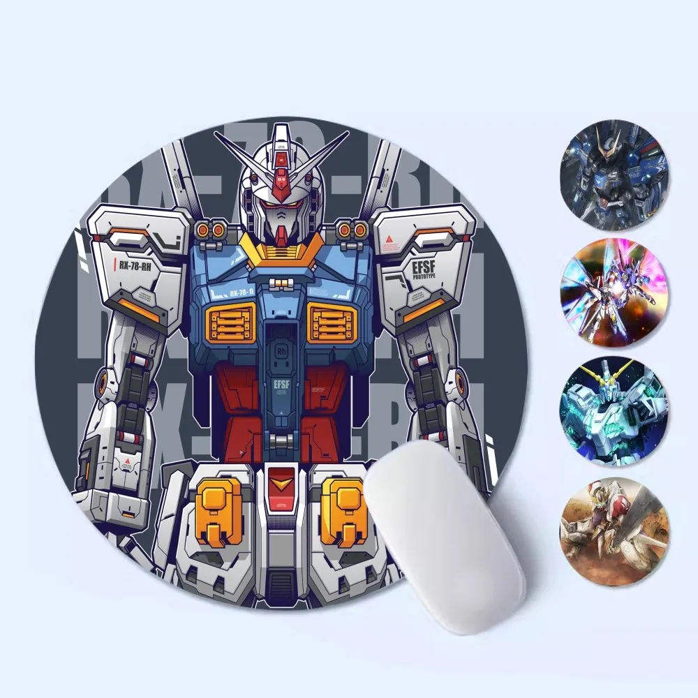 

Anime G-Gundams Mousepad 20x20cm Round Desktop Desk Mat Kawaii Gaming Accessories Students Writing Pad Mouse Pad for PC Desk Pad