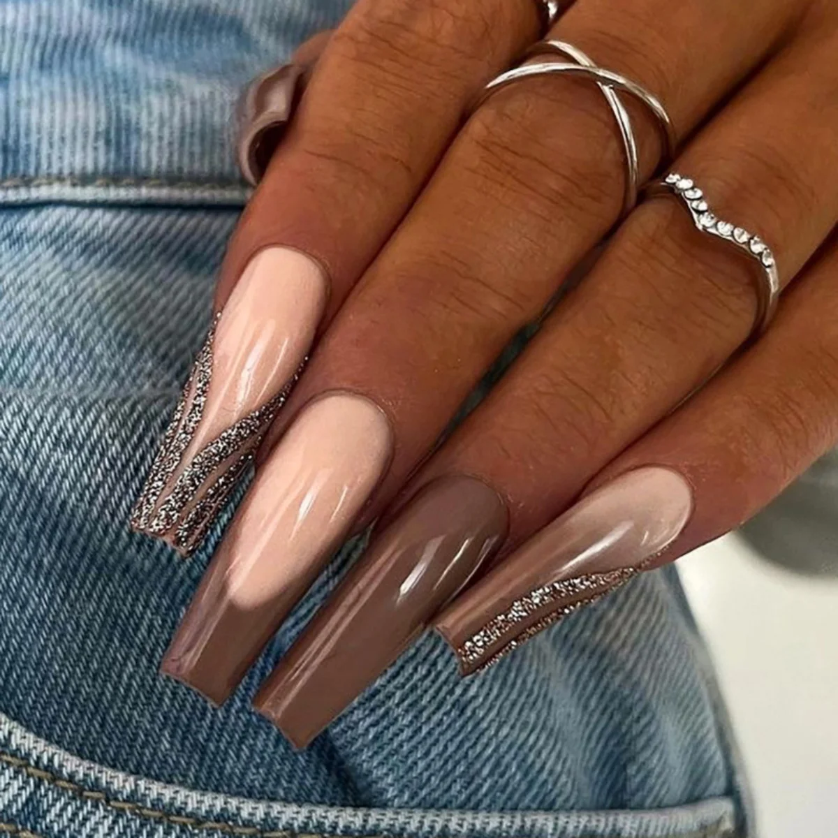 24pcs Extra-long Fake Nails Press on White French with Flower Rhinestones Design Full Cover Wearable False Nail Finished Nails