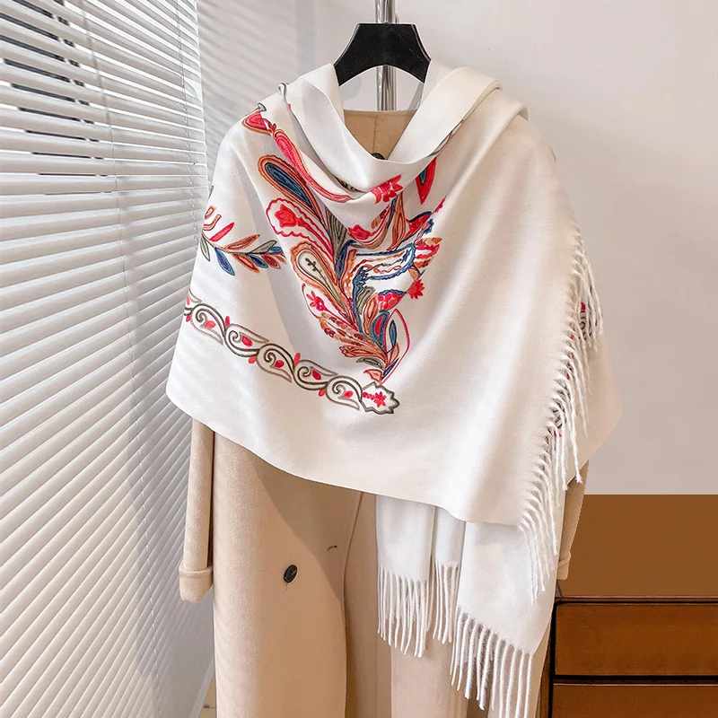 2024 Fashion Luxury Embroidery Scarf Elegant Women Winter Thick Warm Neck Pashmina Long Fringe Scarves Lady Blanket Soft Shawl