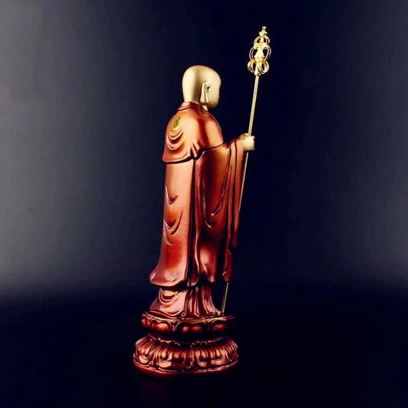 Ancient Chinese mythology resin solemn station does not fade the Tibetan king Buddha statue free ship