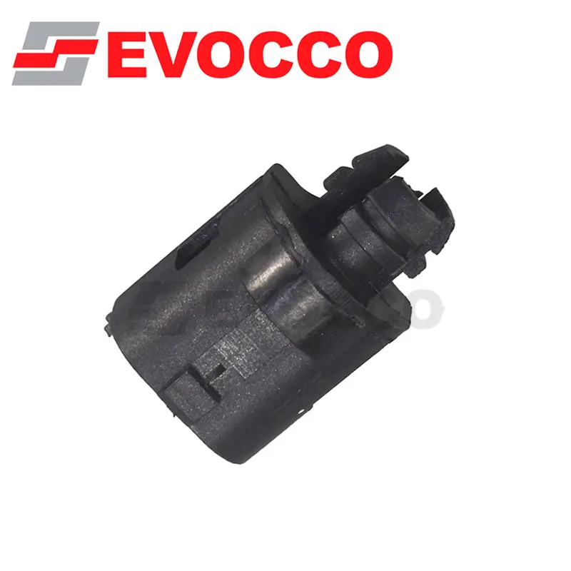 Ambient Air Temperature Temp Sensor for Volvo 240 850 940 960 C70 S70 V70 S90 V90 V70 XC 2.3 2.5 3.0 1347010 20927970 1594237