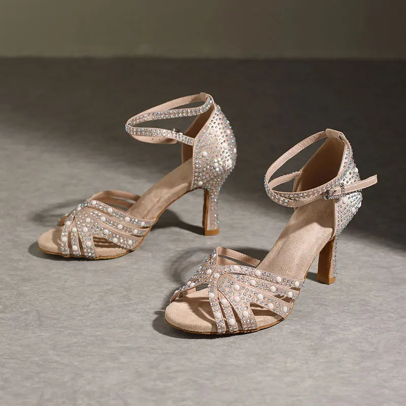 

Обувь для латинских танцев, абрикосовые атласные квадратные вечерние туфли для бальных танцев со стразами, женские сандалии на высоком каблуке 9,5 см