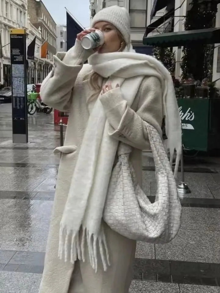 Thumbnail 3 - #48 Plaid Winter Scarf Ranking List in 2026