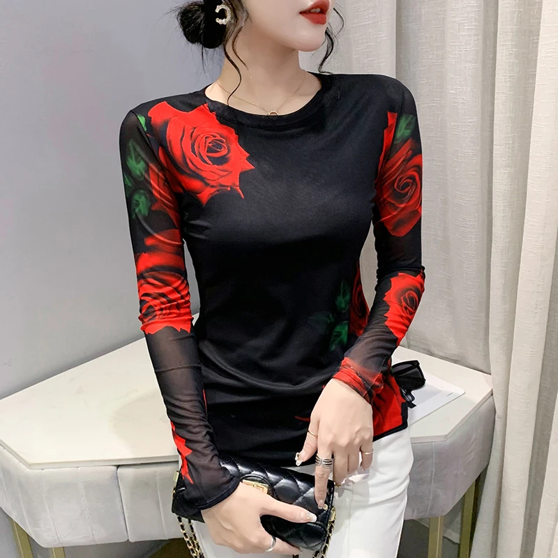 Free Shipping Autumn/Winter Fashion Screen Printing Positioning Flower Long Sleeve Round Neck Slim Bottom Top T Shirt for Women