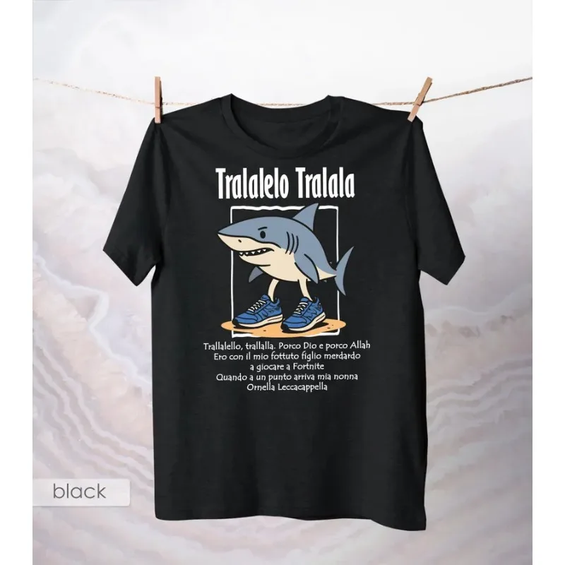 

Italian Satirical Shark Tee, "Tralalelo" Printing with Swearing Text & Stylized Shark, Bold Streetwear for Expressive Fashion