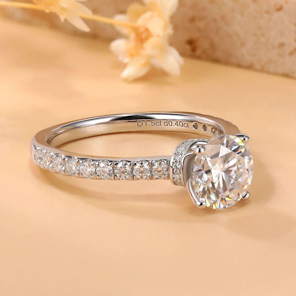 

LinkerLove 1.5ct Moissanite Engagement Ring S925 Sterling Silver for Women Gold Plated Diamond Wedding Band Party Fine Jewelry