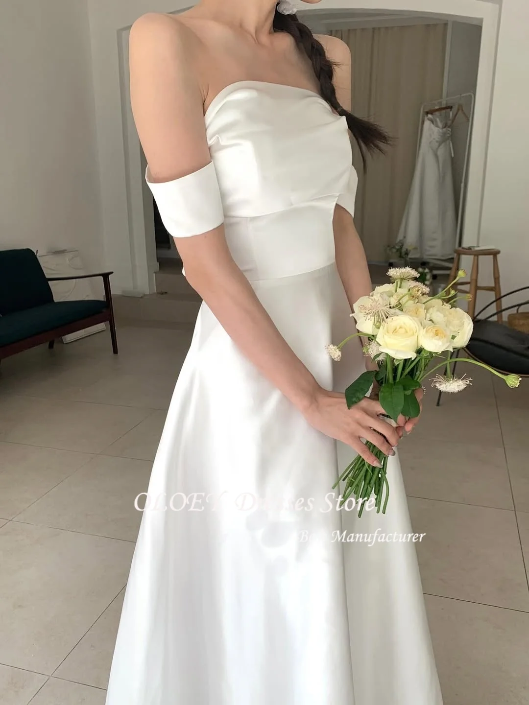 OLOEY ผ้าไหมซาตินเกาหลีชุดแต่งงานชุดปาร์ตี้ที่เรียบง่ายที่กำหนดเองรัดตัวปิดไหล่ชุดเจ้าสาว