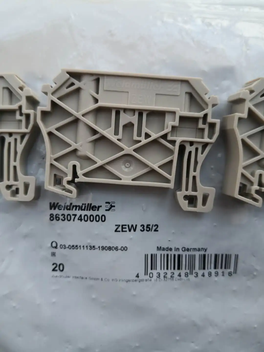 

Terminal SAKDKSI 4 Fuse type 2 2697420000 connector 10pcs