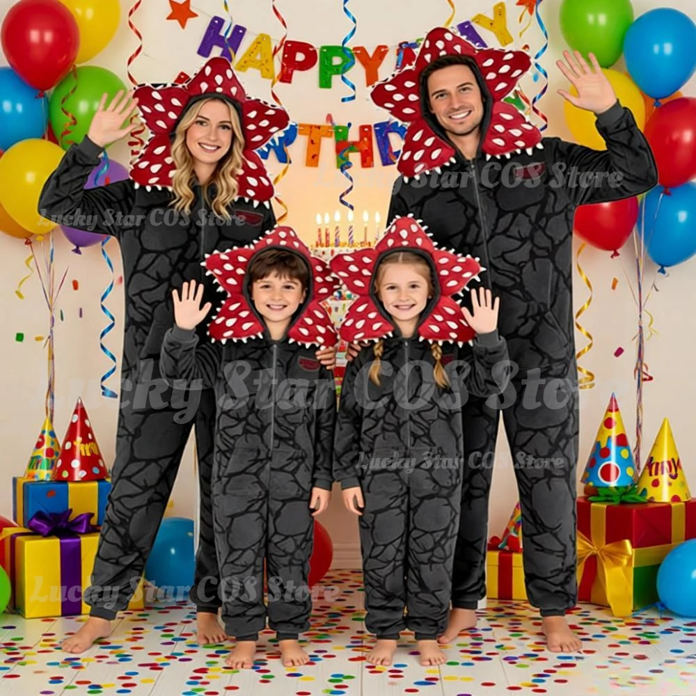 أطقم بيجامات كرتونية متطابقة للعائلة لعام 2026 - ملابس شخصيات ناعمة للبالغين والأطفال لحفلات النوم الاحتفالية التنكرية للعائلة