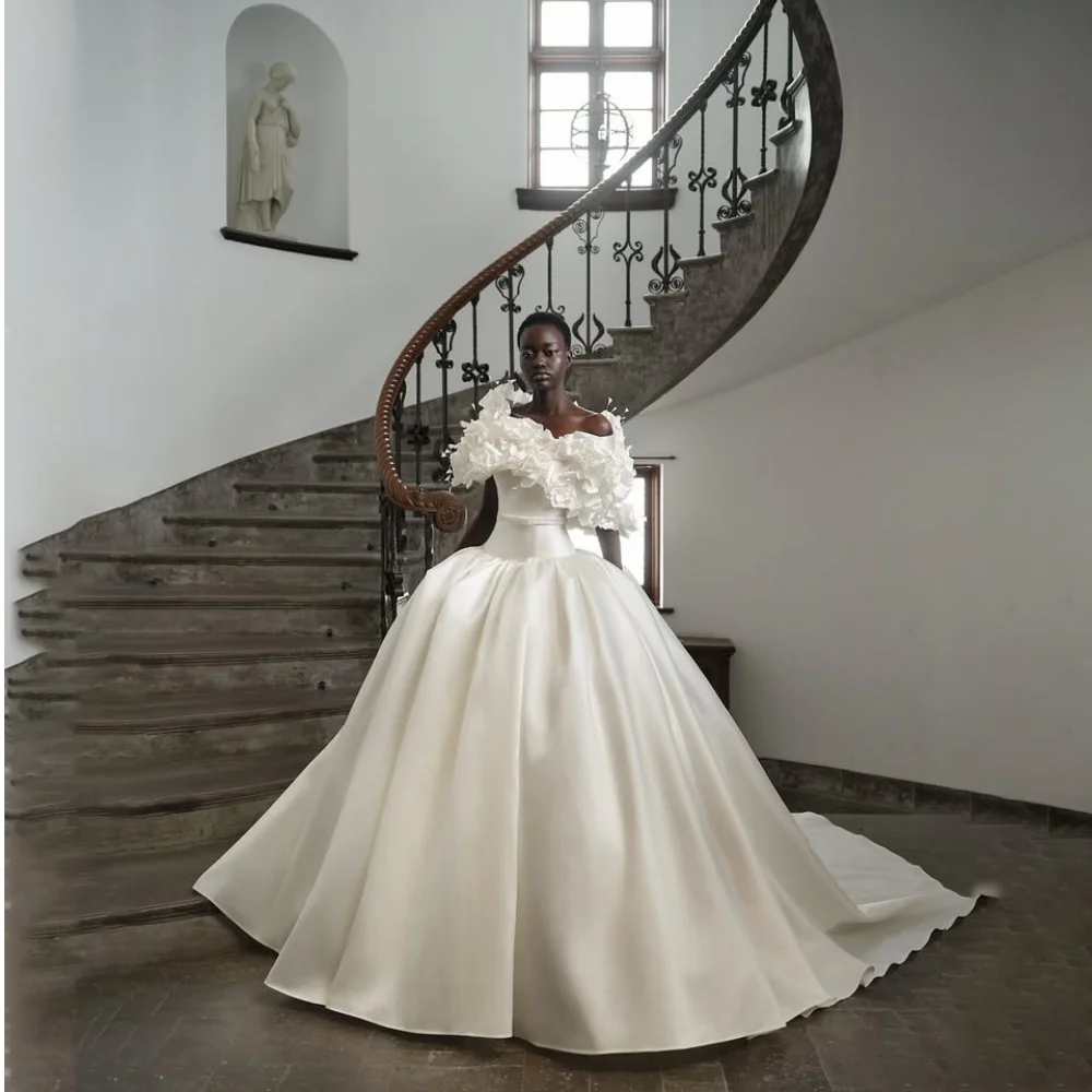 Customized Handmade Flowers Pleated Sashes A-Line Weeding Dresses One Shoulder Sleeveless Backless Sweep Length Bridal Gown