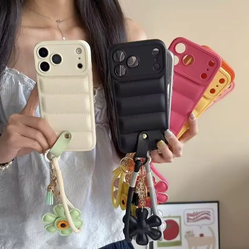 

New Sunflower Cases With Strap For iPhone X XS Max XR 8 7 Plus SE 2020 2022 Fashion Down Jacket Casing