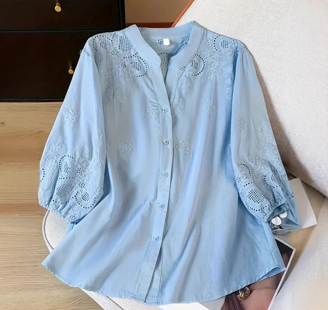 

Style Hollow out Embroidery V-Neck Shirt Women's Loose Fit Seven-Quarter Sleeve Top Summer Fashionable Versatile