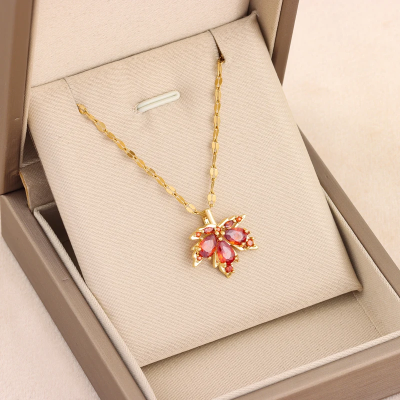 Women's Love Memory Red Maple Leaf Pendant Necklace