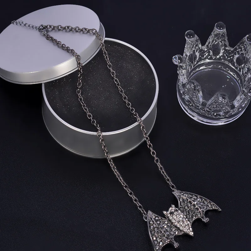 Europe and America Silver Color Full Inlay Zircon Bat Necklace UNISEX Halloween Punk Hip-hop Party Jewelry Necklace