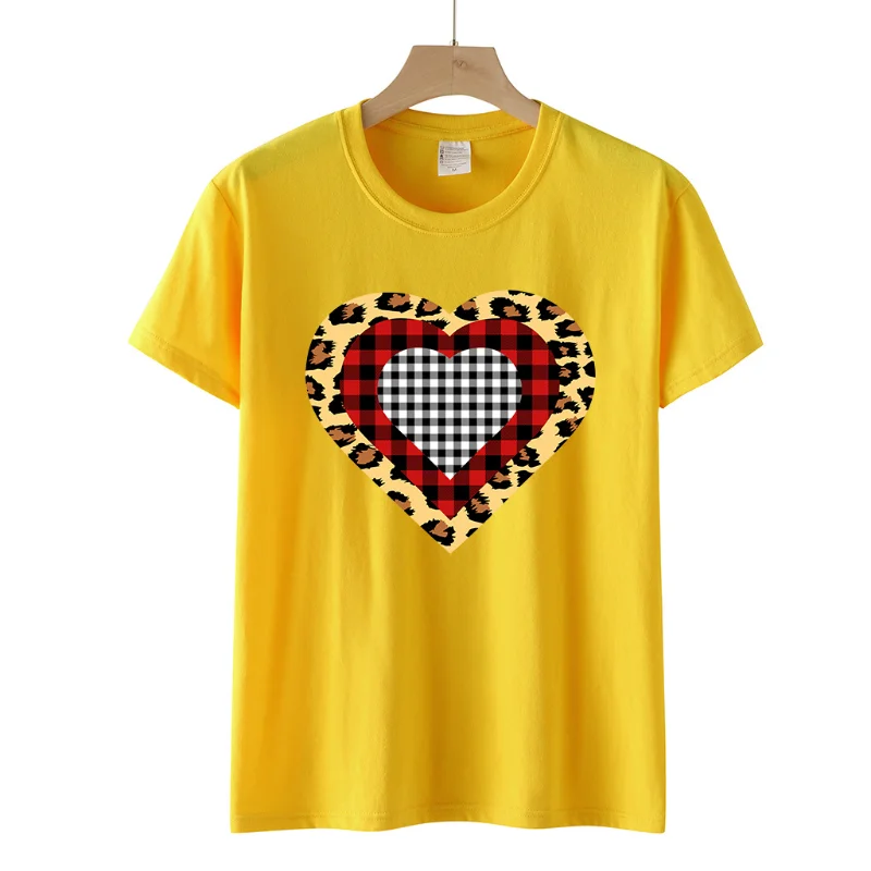 عيد الحب ليوبارد طباعة القلب نمط مطبوعة عارضة السترة قصيرة الأكمام المرأة تي شيرت الجرافيك تي شيرت