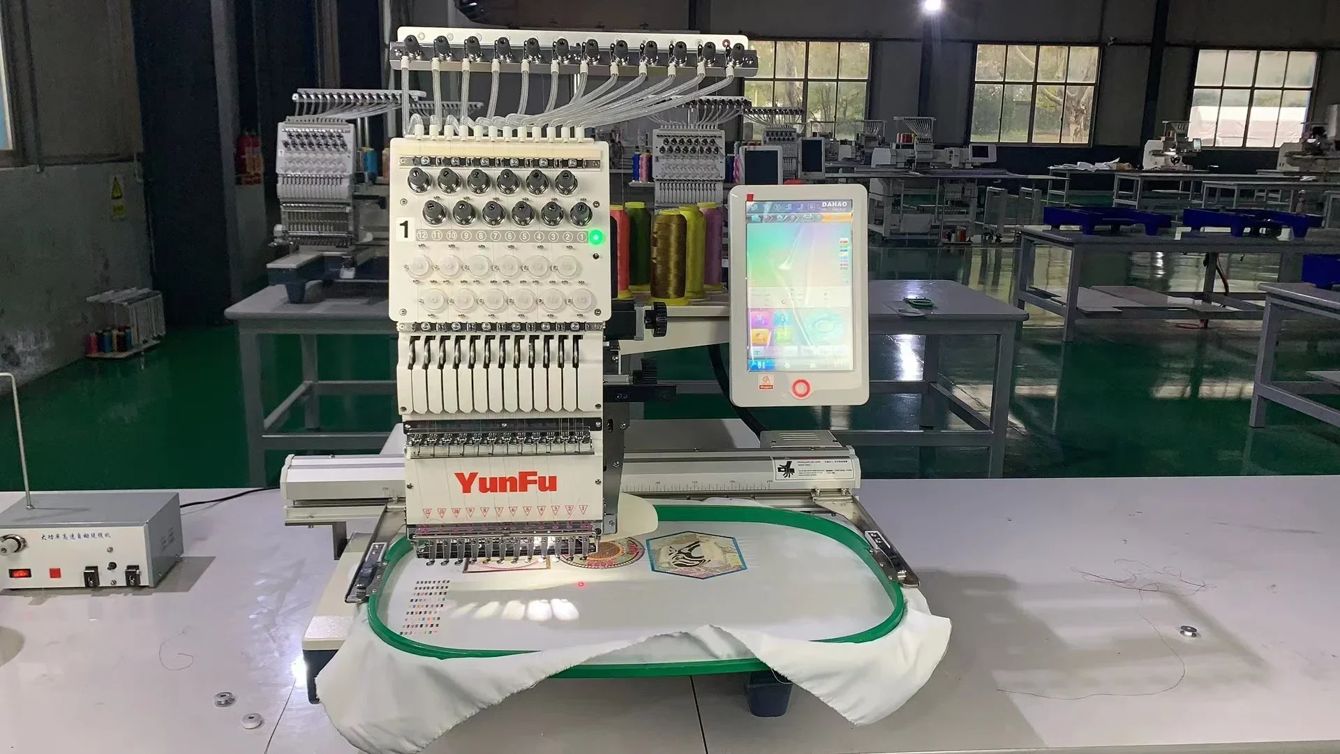 Cheap Hat Flat T-short Domestic Household Embroidery YunFu Small Embroidery Machine With Single 12/15 Needles