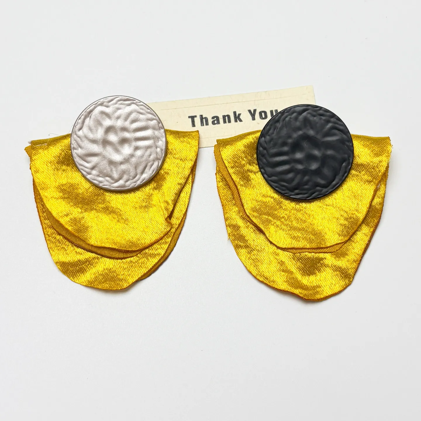 Vintage Vacation Style Oversized Satin Fabric Button Earrings, Luxury Unique Exaggerated Cloth Stud Earrings Fashion Jewelry