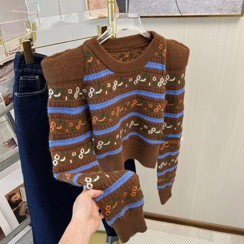 Korean Retro Round Neck Sweater Women 2024 Autumn New Contrast Stripe Short Pullover Fashion Long Sleeve Knitted Sweater