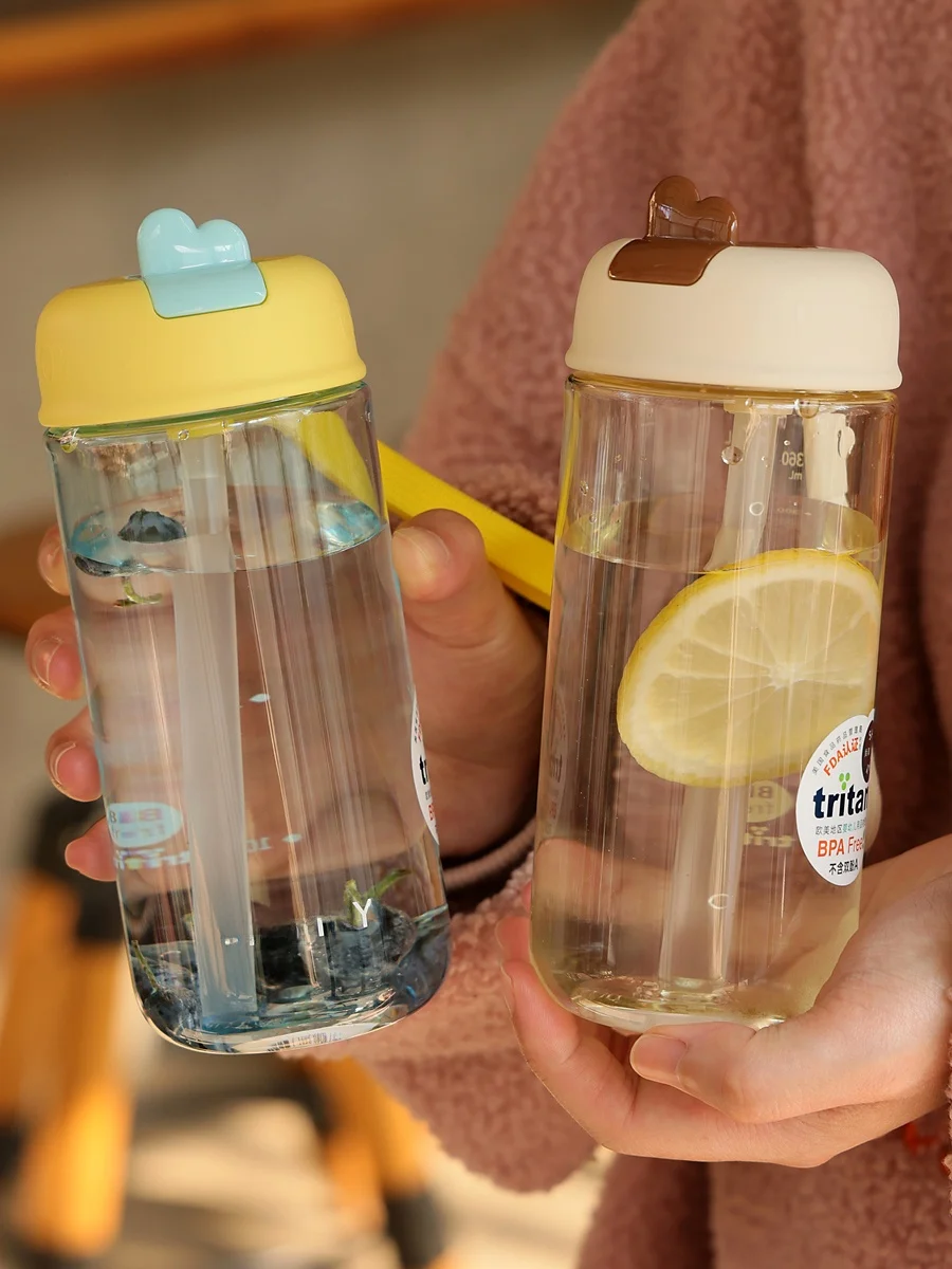 

Portable Adult St Cup Small Size Durable Plastic Water Cup Student Anti-Fall Simple Design Carry Handle Lid Included