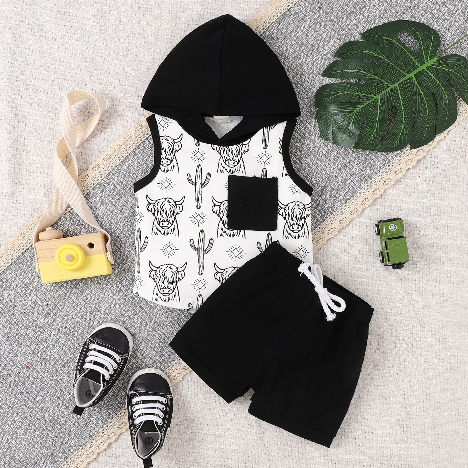 2PCS Summer Baby 0-3 Years Old Soft And Comfortable Vest Bull Head Print Hooded Short Sleeve + Plain Black Shorts Casual Suit