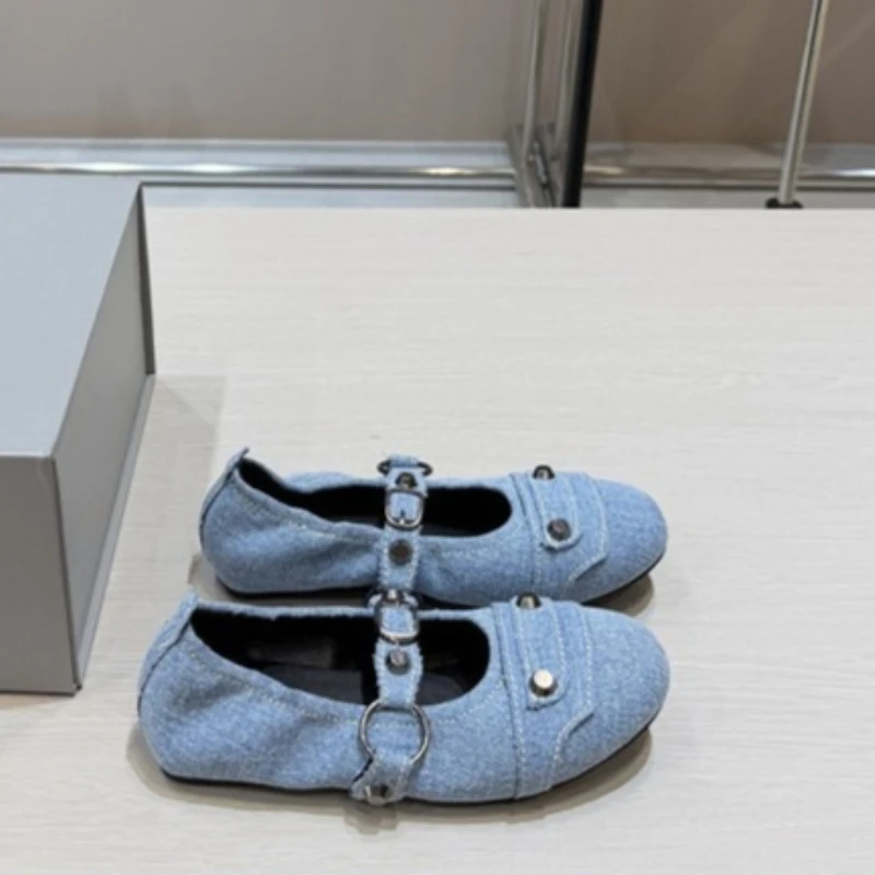 chaussures-de-ballet-francaises-retro-a-rivets-pour-femmes-avec-une-nouvelle-conception-de-chaussures-plates-pour-femmes-chaussures-mary-jane-pour-femmes