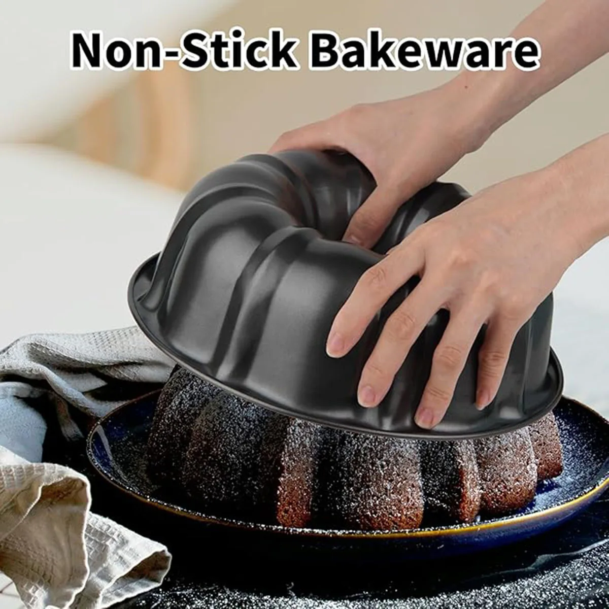 9.5inch (Approximately 24.9cm) Non-Stick Cake Pan, Heavy-Duty Carbon Steel Fluted Round Cake Baking Pan. Cake Pan, Tubular Baking Pan, Cake Mold