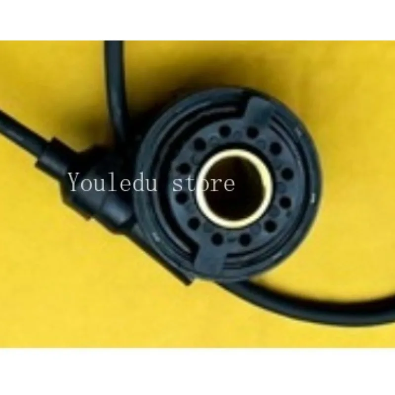 

Suitable for motorcycle K19 Taizi LF150-14P speed sensor, speed sensor, mileage gear, speed sensor, gearbox