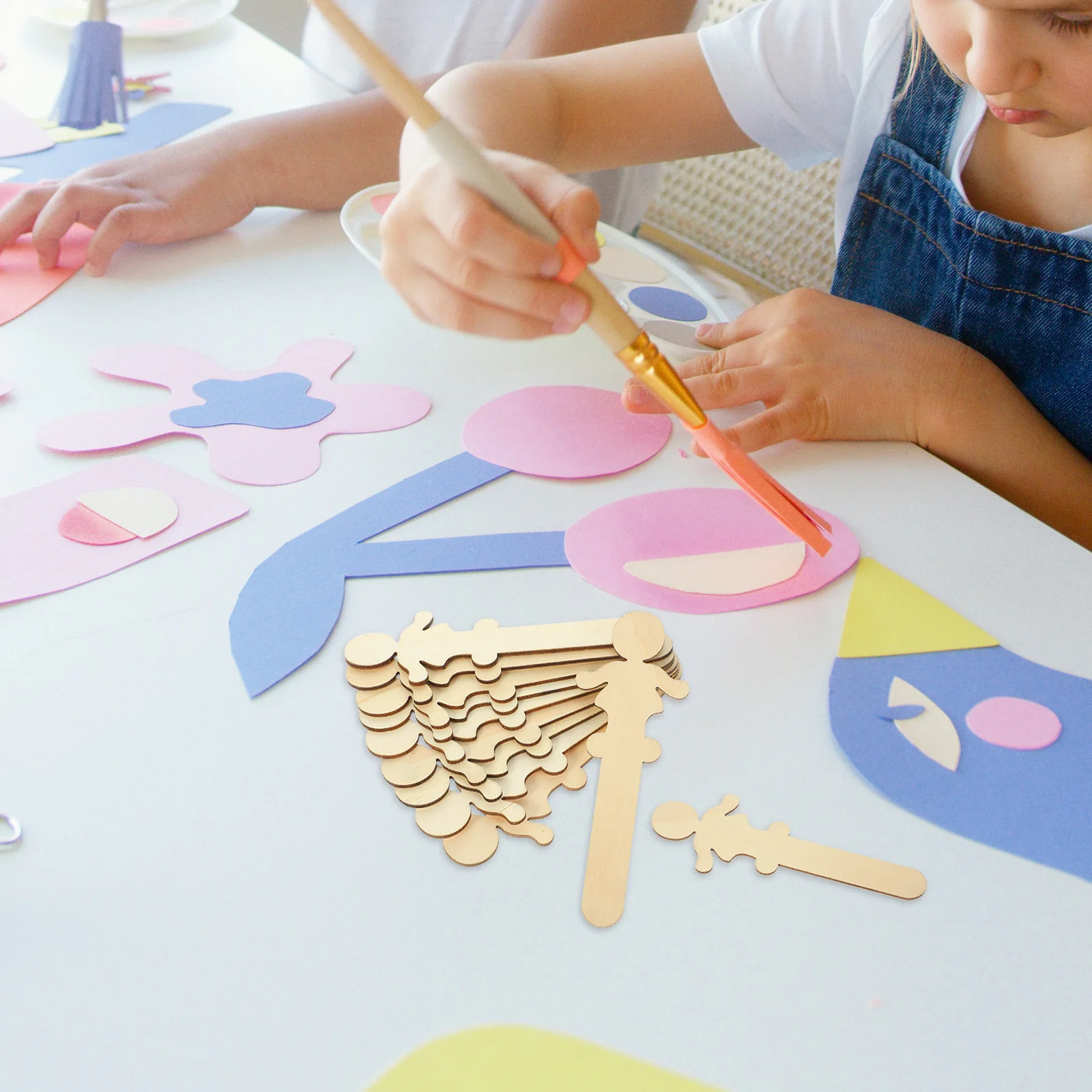 

100pcs Wooden Cutouts Craft Supplies Unfinished Chips For Graffiti Diy Crafts Painting Decorations Durable Wood Craft Bulk Wood