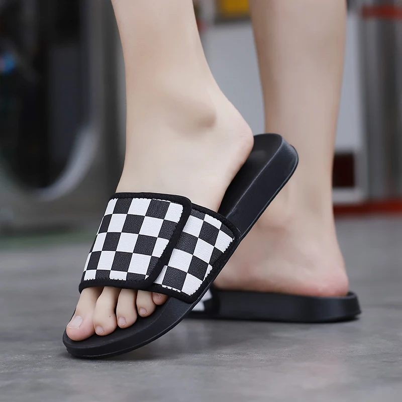 

Men's Casual Slip-on Shoes, Anti-slip and Durable Fashion Slippers, Korean-style Open-toe Shoes