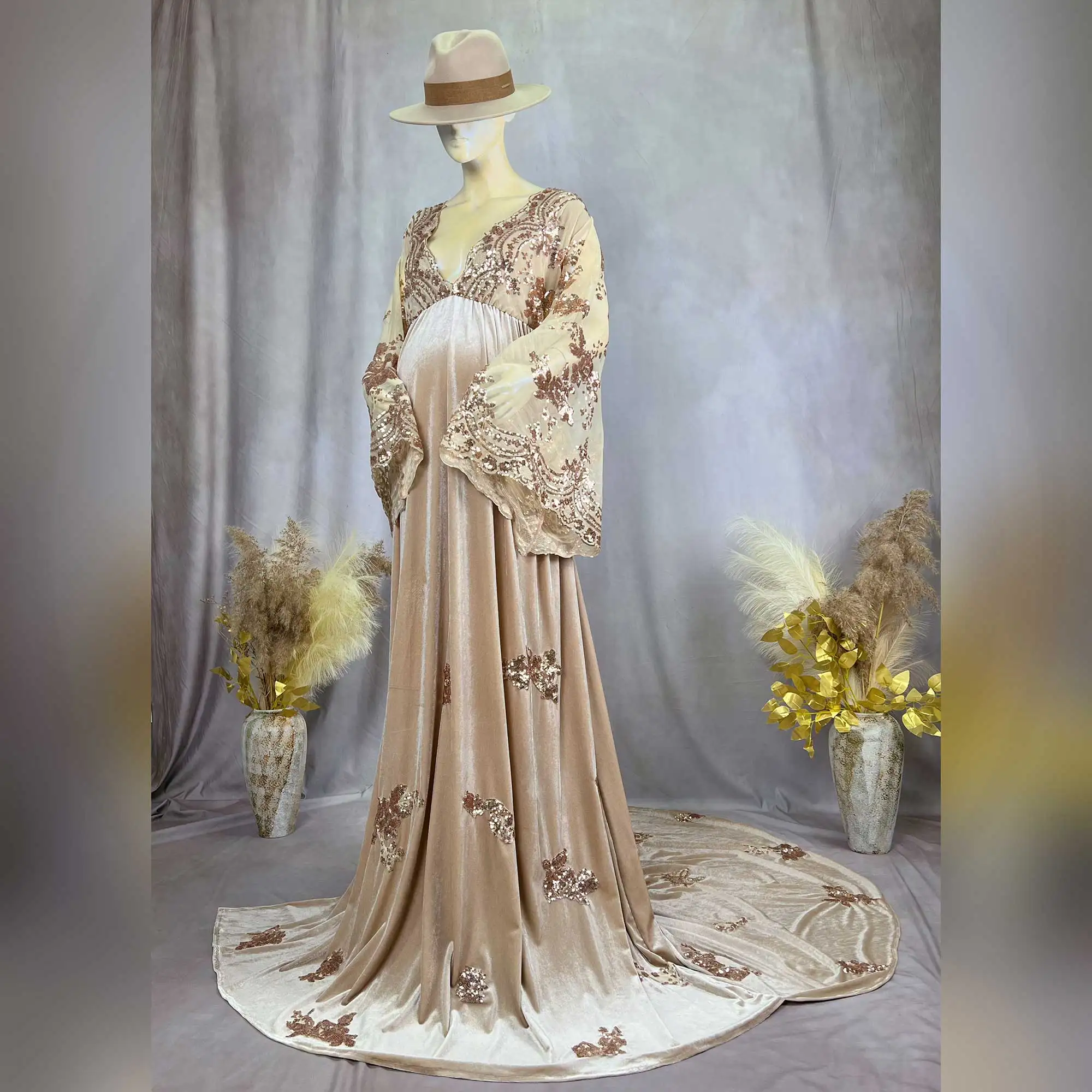 New 2025 Maternity Clothing PhotoShoot Baby Shower Women's Gowns Velvet Long-sleeved Dress with Golden Sequin Tulle Embroidery