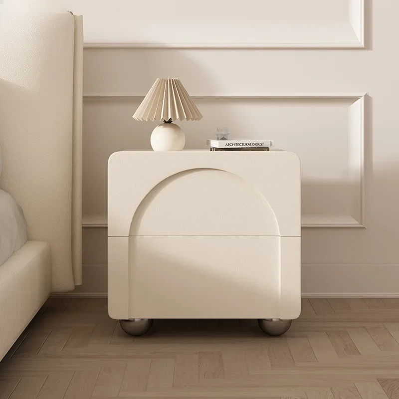 

Cream-style bedside table, modern simple leather, high-end sense of luxury,Internet celebrity creativity,white bedroom