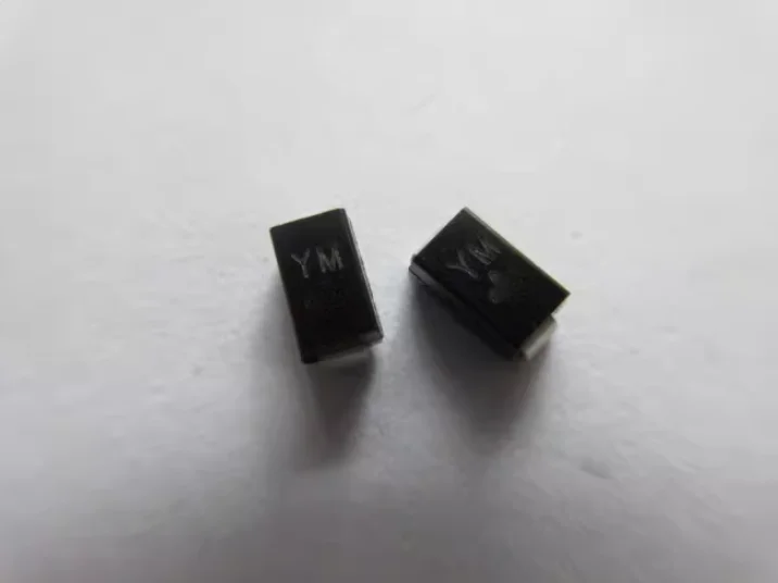 SMAJ33A/SMAJ33CA Su…