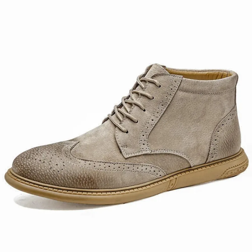 

Мужские повседневные кожаные уличные ботильоны в британском стиле, дизайнерские противоскользящие туфли-броги на плоской подошве 2025 года, модная мужская обувь на шнуровке, новинка 2023 года