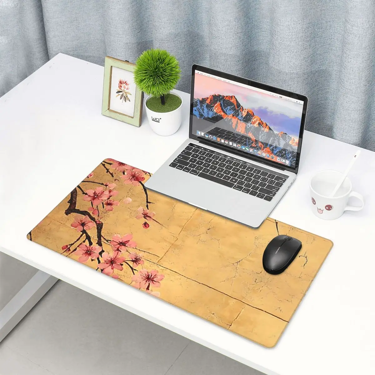 

Большой коврик для мыши с японскими цветами сакуры, коврик для геймеров, для ПК и ноутбуков, для клавиатуры, компьютера, офиса, аксессуары для гейминга, настольный коврик