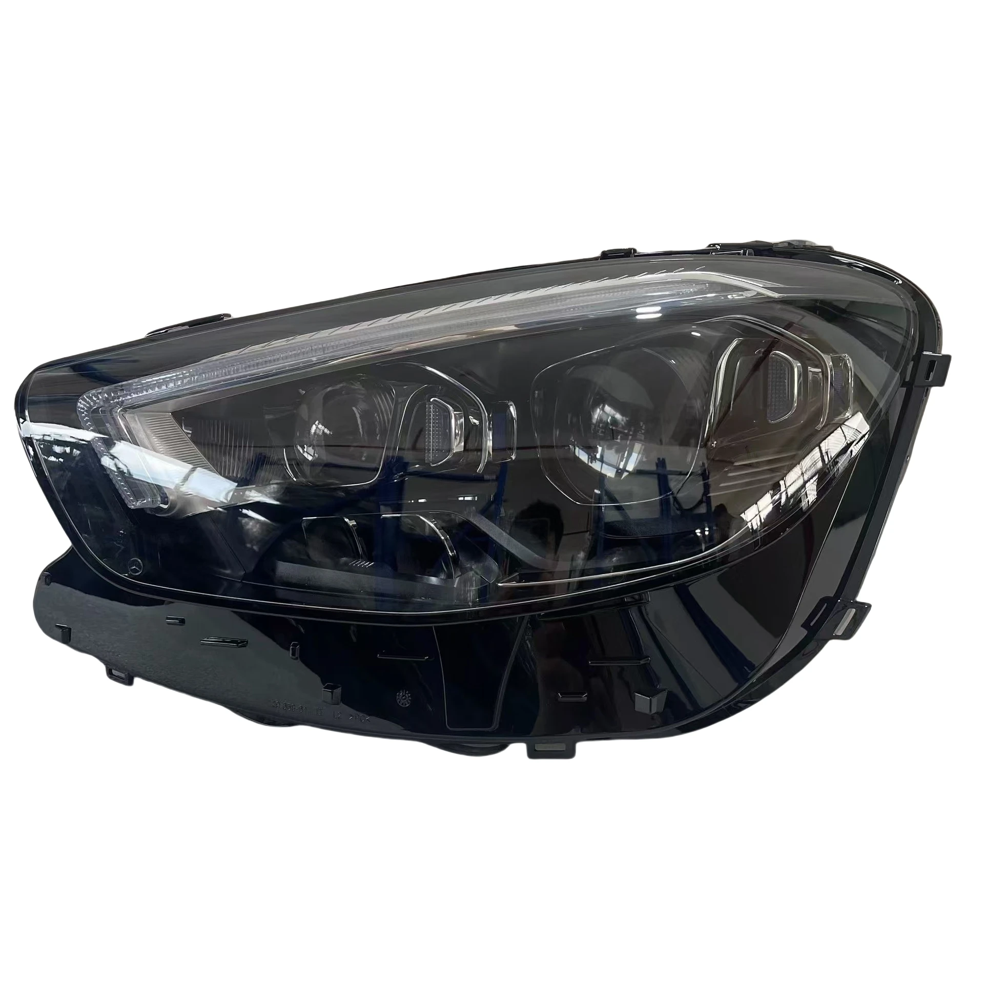 Suitable for Mercedes-Benz W213 W238 E200 E220 E300 E350 E400 E63 original remanufactured geometric headlight A2139067108/7208