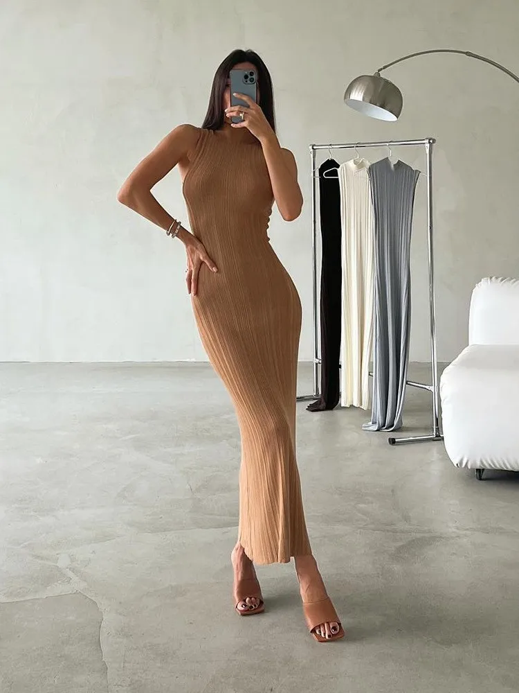 2024 New Women's Slim-fitting Elegant One-line Dress Knitted High-neck Sexy Sleeveless Tight Dress