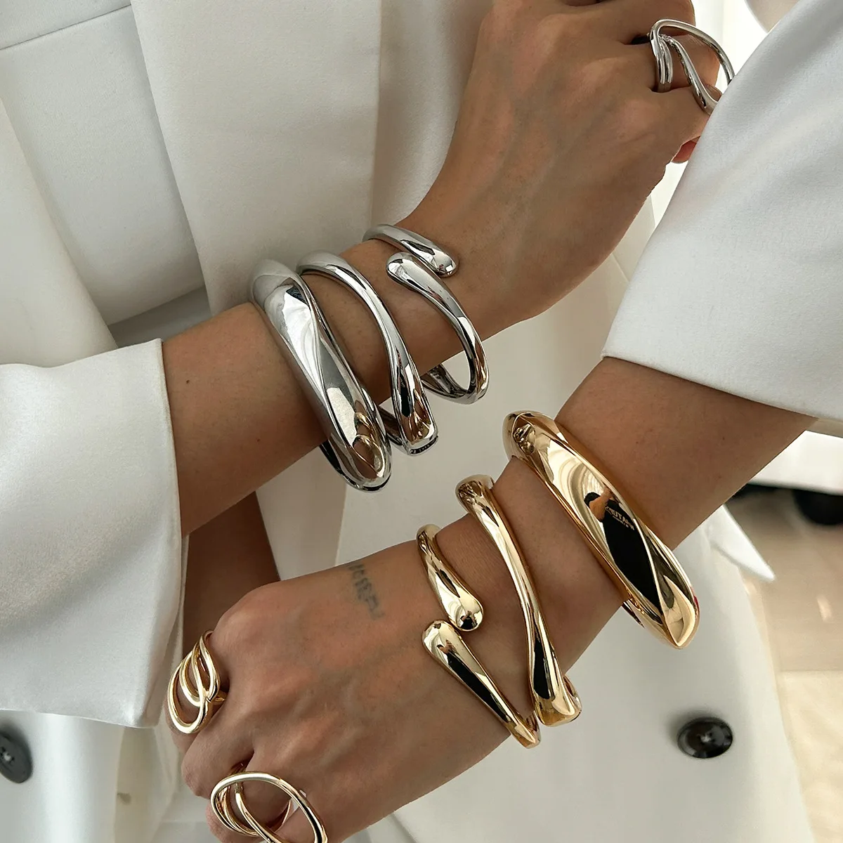 Vintage Übertriebene Metall Twisted Manschette Armreifen für Frauen Trendy Gold Farbe Glatte Geometrische Frühling Armreifen Hip Hop Schmuck Geschenke – Detail 3