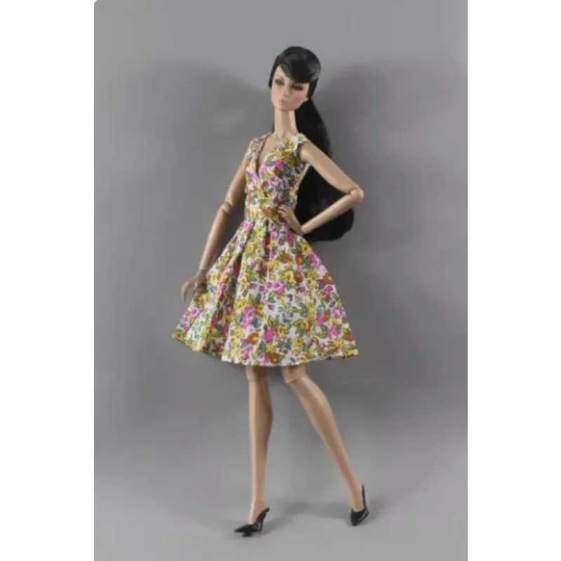 Nieuwe stijlen kleding en jurk rokken pak jassen voor uw BB FR poppen BBIKG235