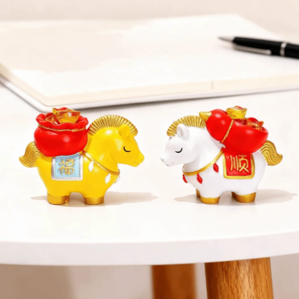 

Creative Horse Figurine Resin New Year Mascot Lucky Bag Ingot Can Have Change Luck Cute Home Decoration Crafts