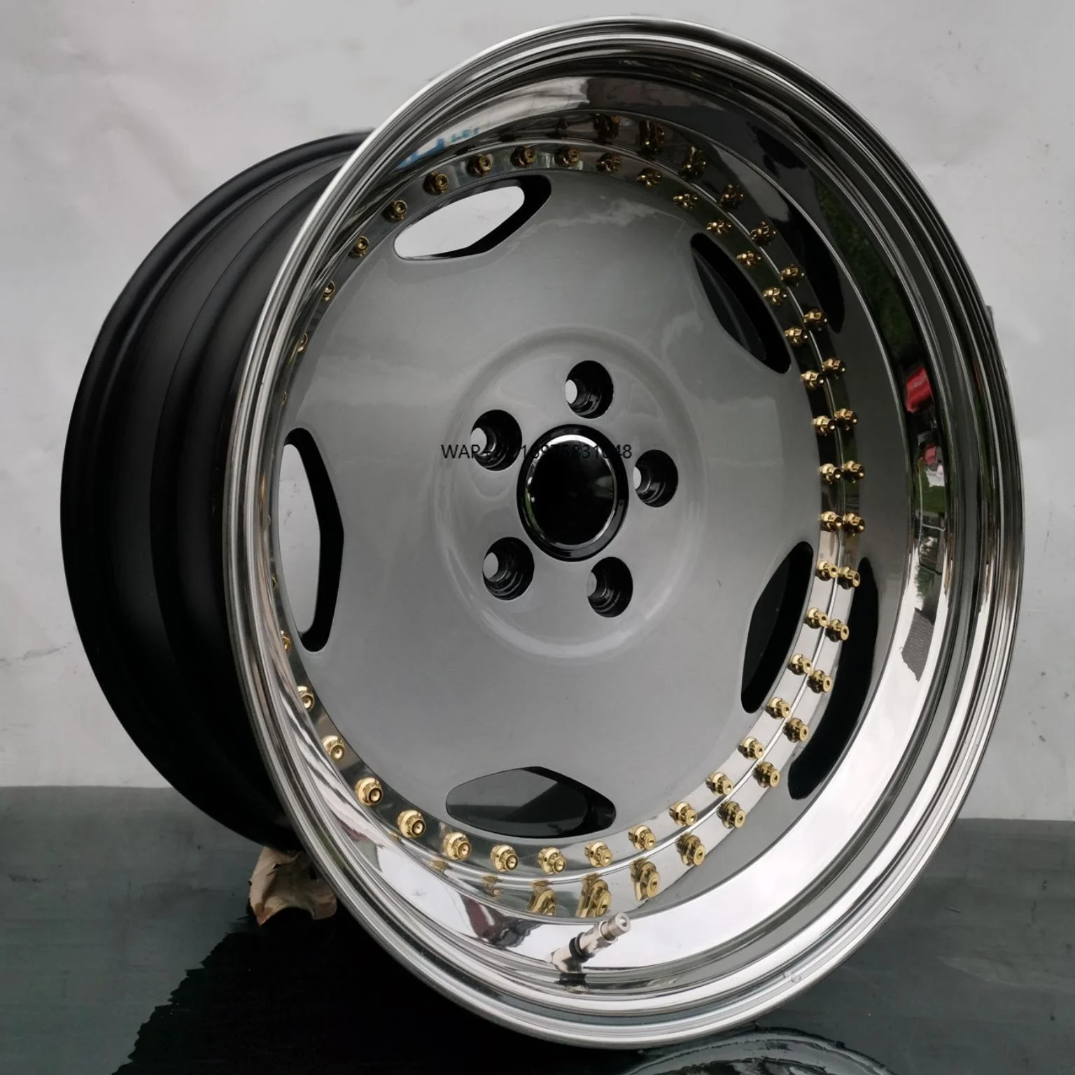 

Кованые ступенчатые губы из 3 предметов для E36 E39 E34 E60 E24 E28 E46 Колеса 5x120 Колеса 16 17 18-дюймовый легкосплавный автомобильный диск