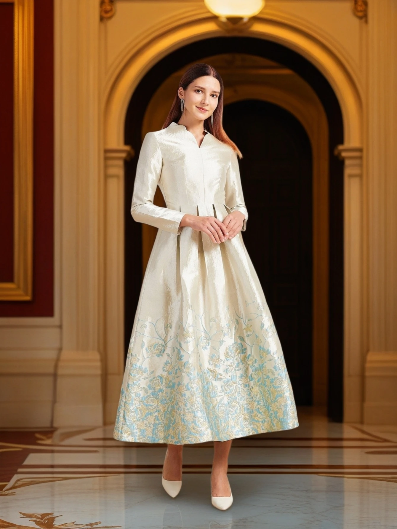 

New Plus Size Slimming Dress - Champagne Gold Gradient Jacquard Stand-Collar Long Sleeve Tummy-Control Flared Evening Gown