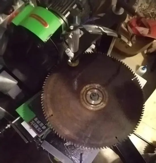 Fully Automatic CNC Gear Processing Machine Swing Head Gear Grinding Circular Saw Blade Grinder