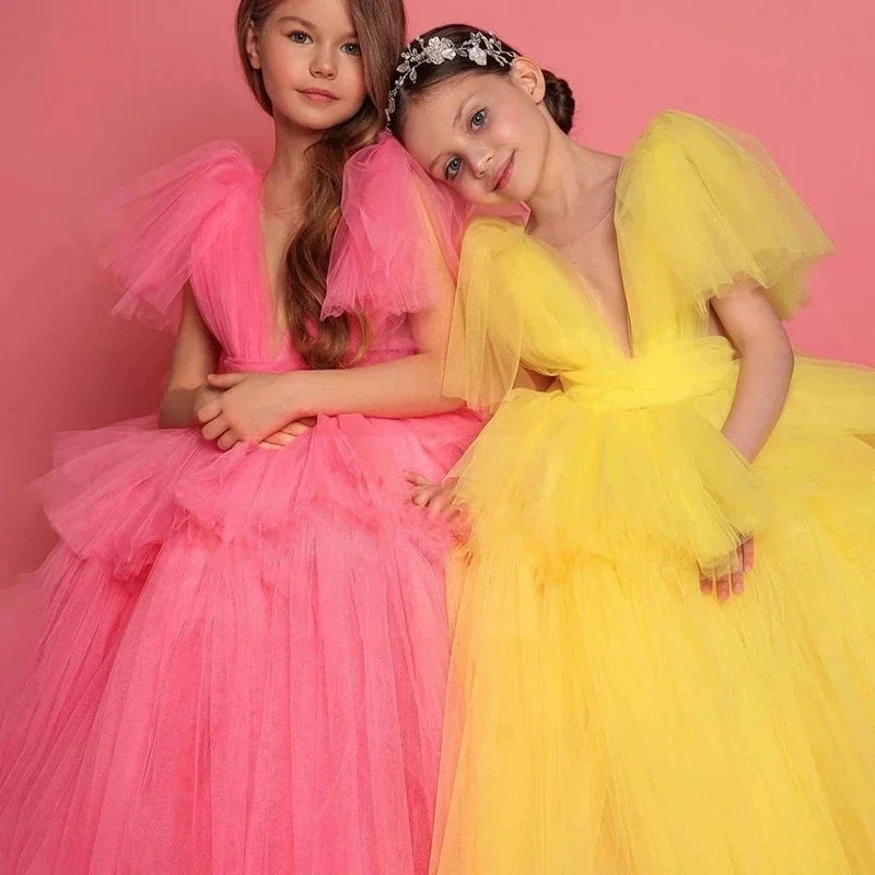 

Tulle Puffy Layered Ruffles Floor Length V-Neck Flower Girl Dress For Wedding Child First Eucharistic Birthday Party Dresses