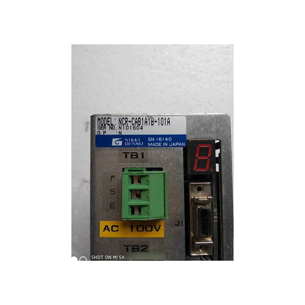 

NCR-CAB1A1B-101A SERVO DRIV E NCR-CAB1A1B-101A