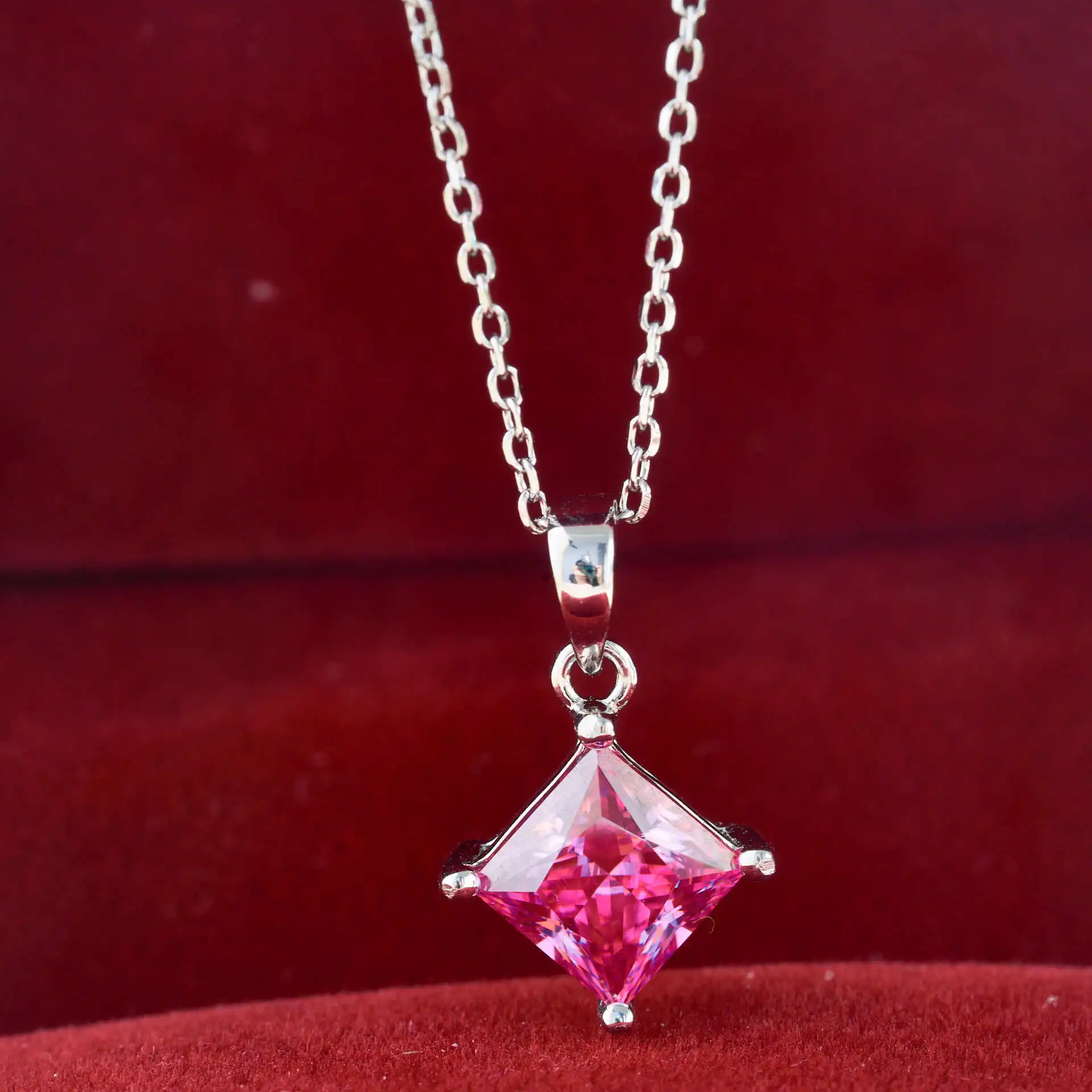 1/2 Ct Princess Cut Gemstone Diamond Test Past D Color 925 Sterling Silver Square Princess Cut Pink Moissanite Pendant Necklace