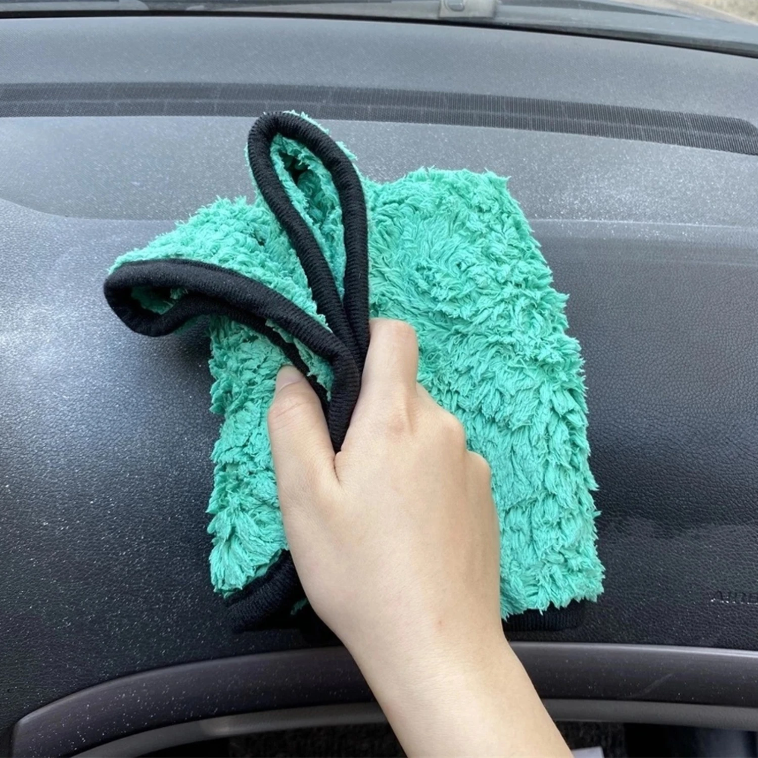 Excellent High Quality Ultra Absorbent Super Soft Premium 1200GSM Microfiber Drying Cloth - Aqua Car Wash Towel for Portable Car