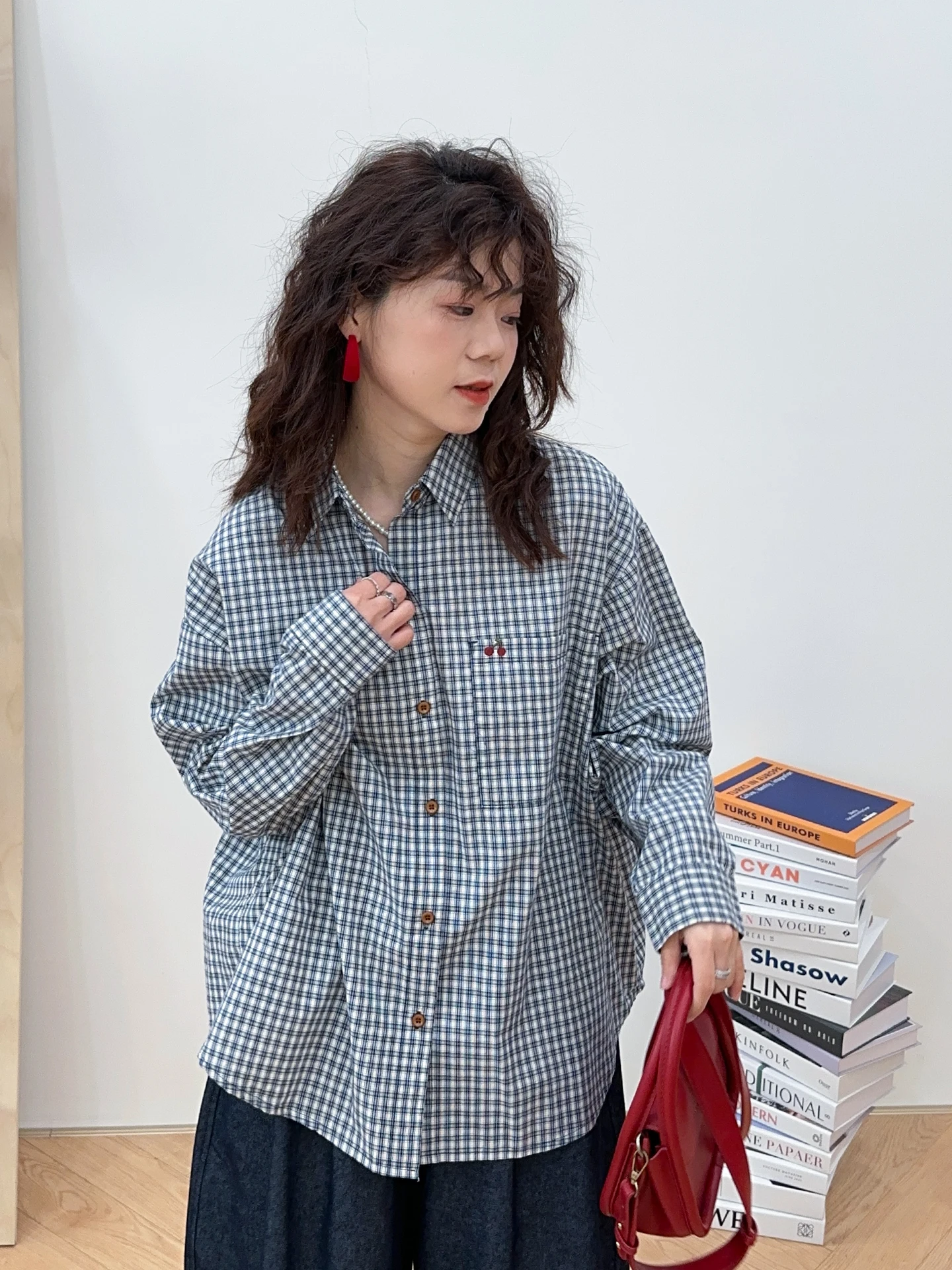 

Женский кардиган свободного кроя в клетку, корейский стиль, для повседневной носки, удлиненный, с эффектом стройности, с воротником, с длинными рукавами, средней длины