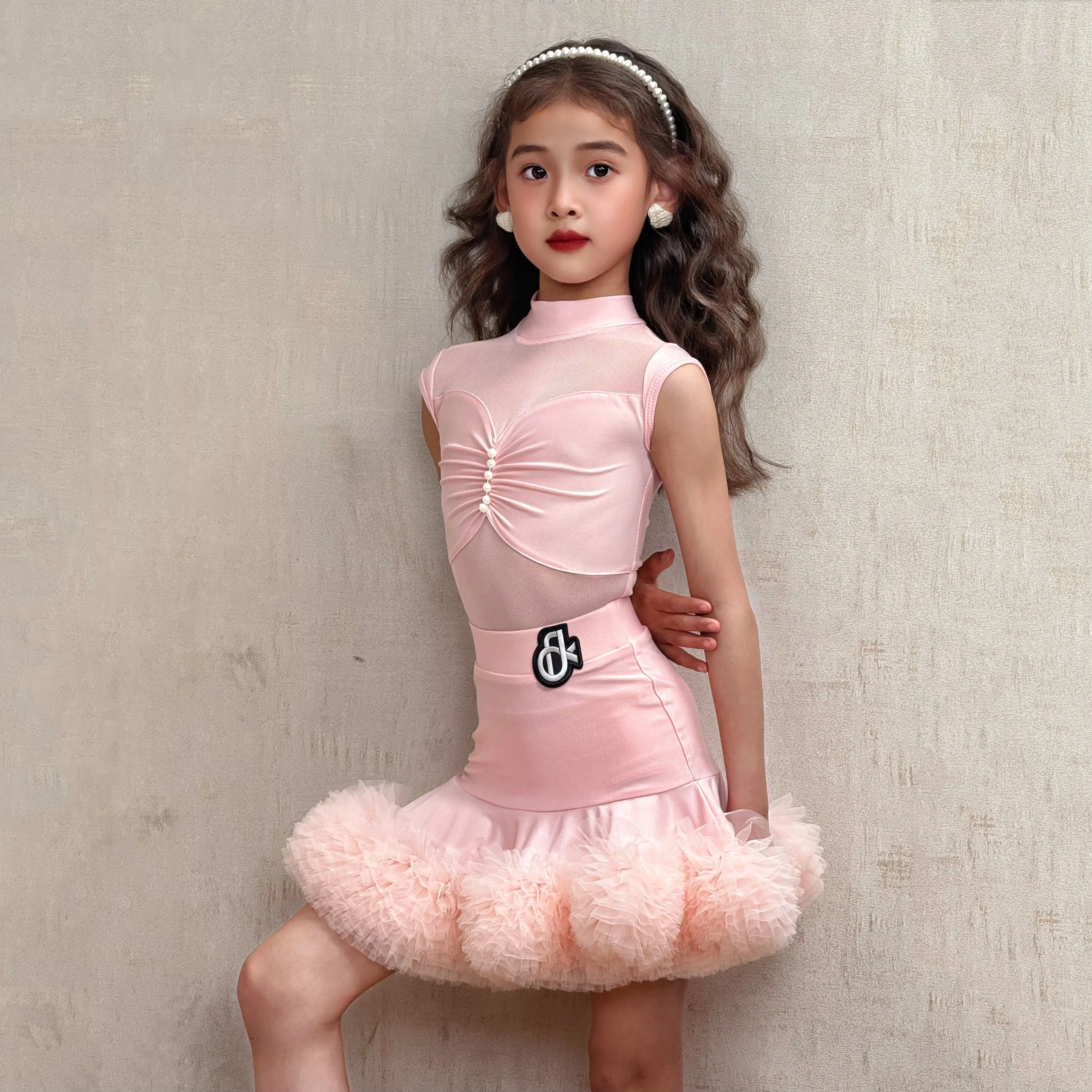 Vestido de dança latina para meninas 2025, verão, novo vestido de prática infantil de alta qualidade e conjunto de vestido de performance infantil