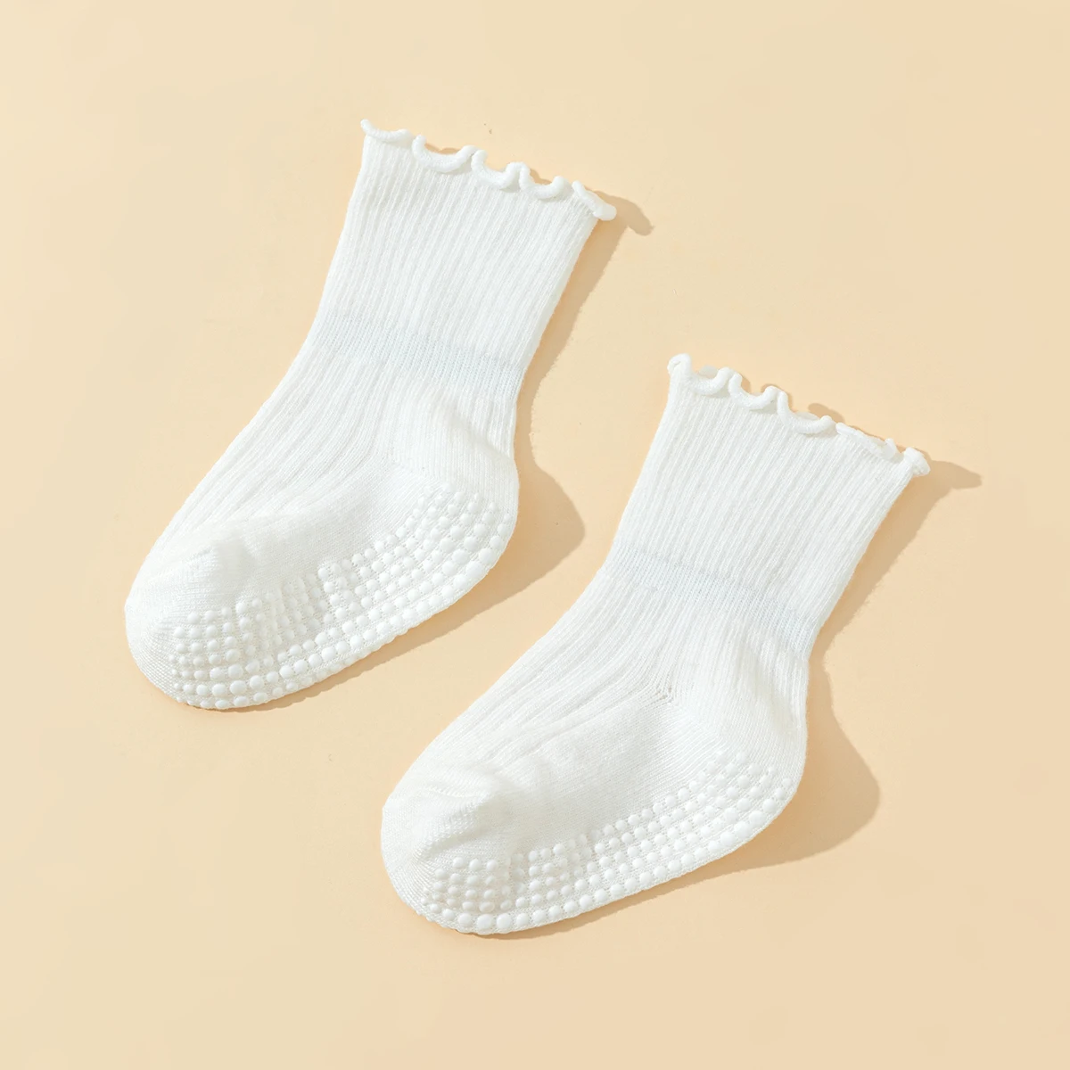 6 أزواج من الجوارب القطنية للفتيات الصغيرات مع دانتيل - جوارب جل للأطفال مضادة للانزلاق، جوارب مشي لطيفة بتصميم كشكشة غير قابلة للانزلاق