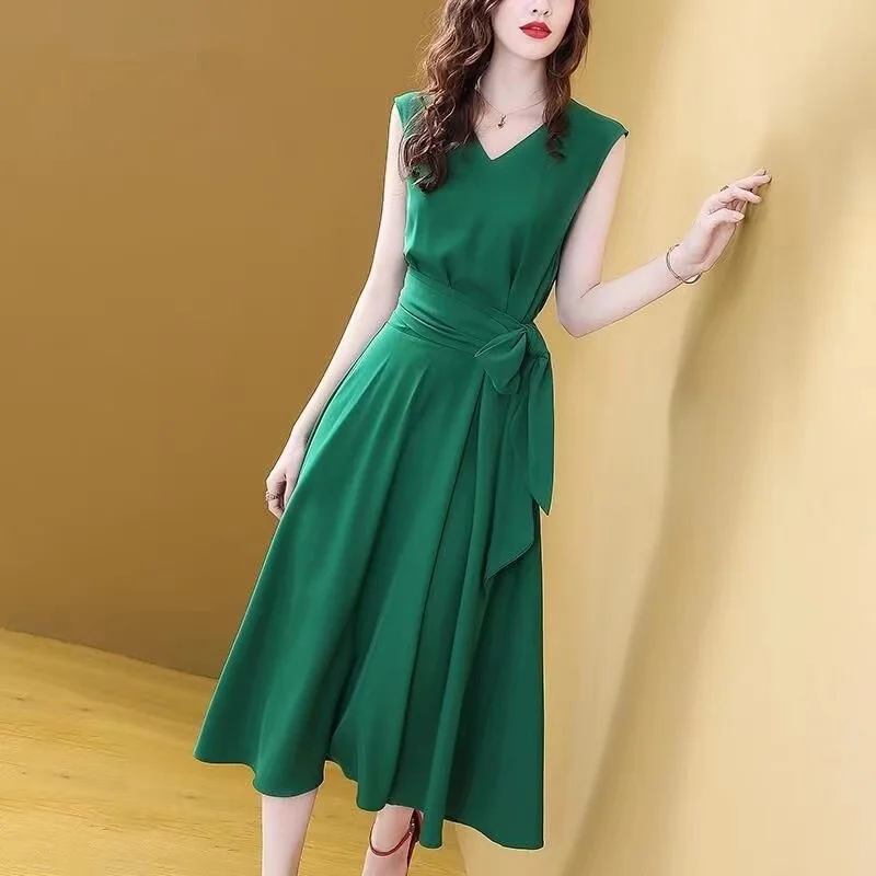 Woman Clothes Green Imitation Silk Dress Summer New French V-neck Sleeveless Bandage Waist Elegant Dress Goddess Fan Maxi Dress